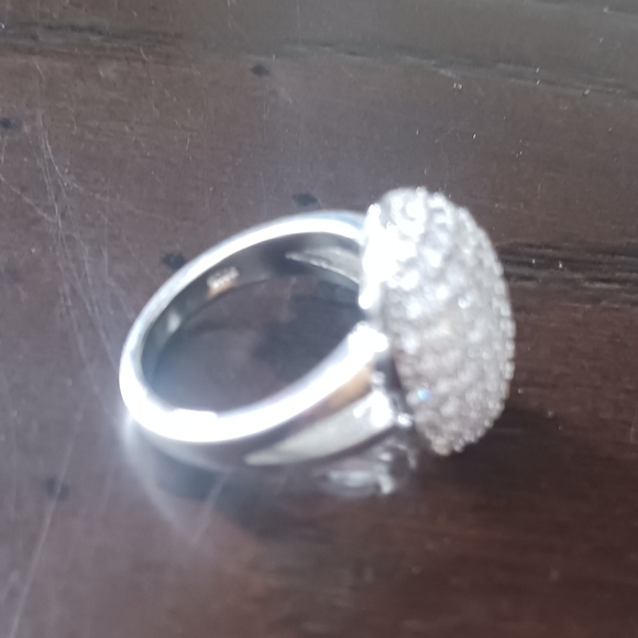 925 Sterling Silver Ring - Picture 3 of 5